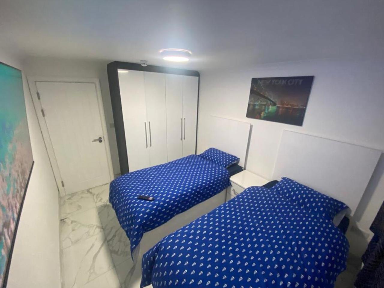 The Royal Boutique Oxford Lodge By London Sleep 6 هايس المظهر الخارجي الصورة